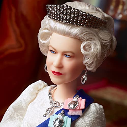 Barbie Queen Elizabeth II Edición Platino con base y accesorios miniatura 3