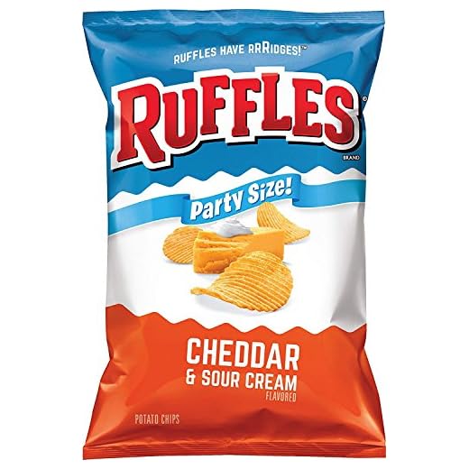 Ruffles Cheddar & Sour Cream Patatas fritas, tamaño de fiesta (13 onzas)