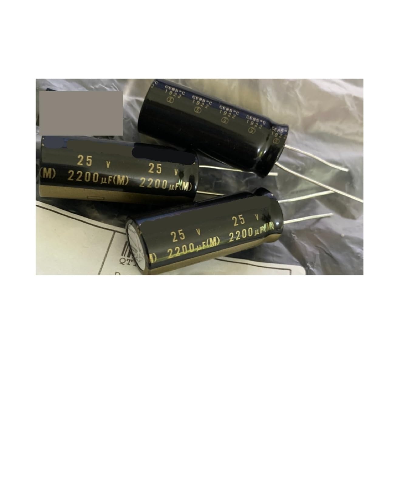 LEOTNNDQ 10pcs 25V2200UF 2200UF25V copper foot audio electrolytic capacitors