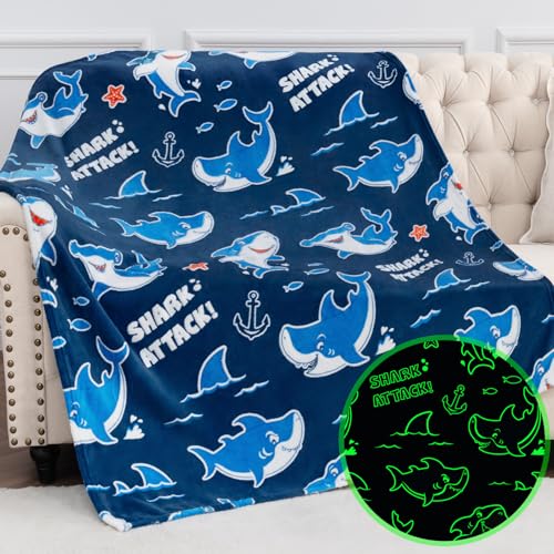 Jekeno Shark Glow in The Dark Blanket