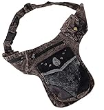 Die farblich abgestimmten Stoffteile und die Schmuckelemente geben dieser Tasche ihren ganz individuellen Touch