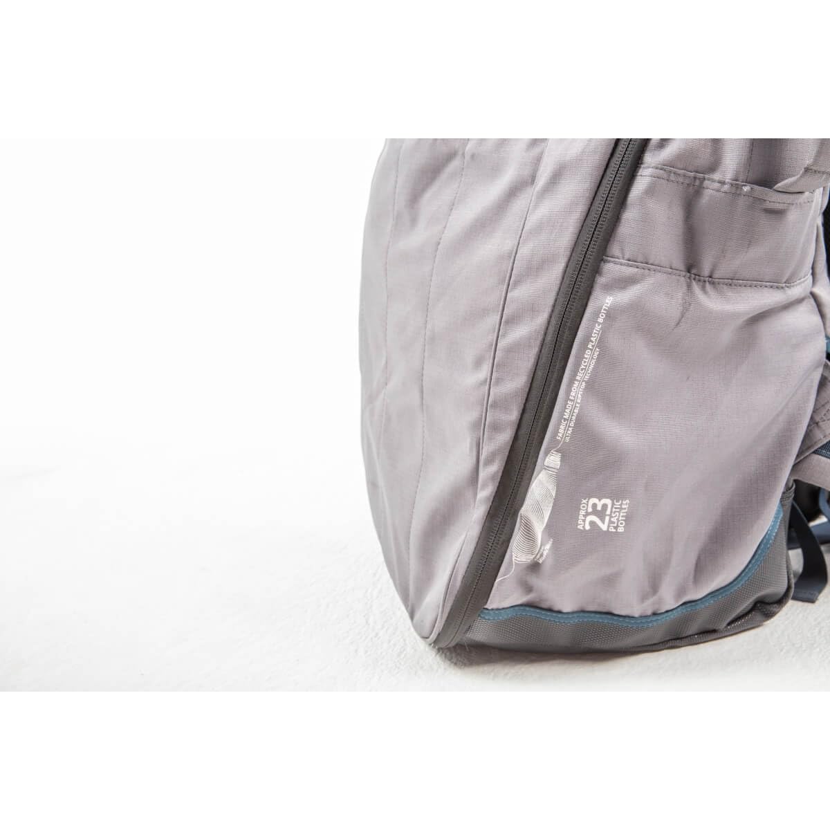 Starboard Inflatable SUP Board Bag in Größe M, grau I Rip-Stop-Technologie I Recyceltes Material