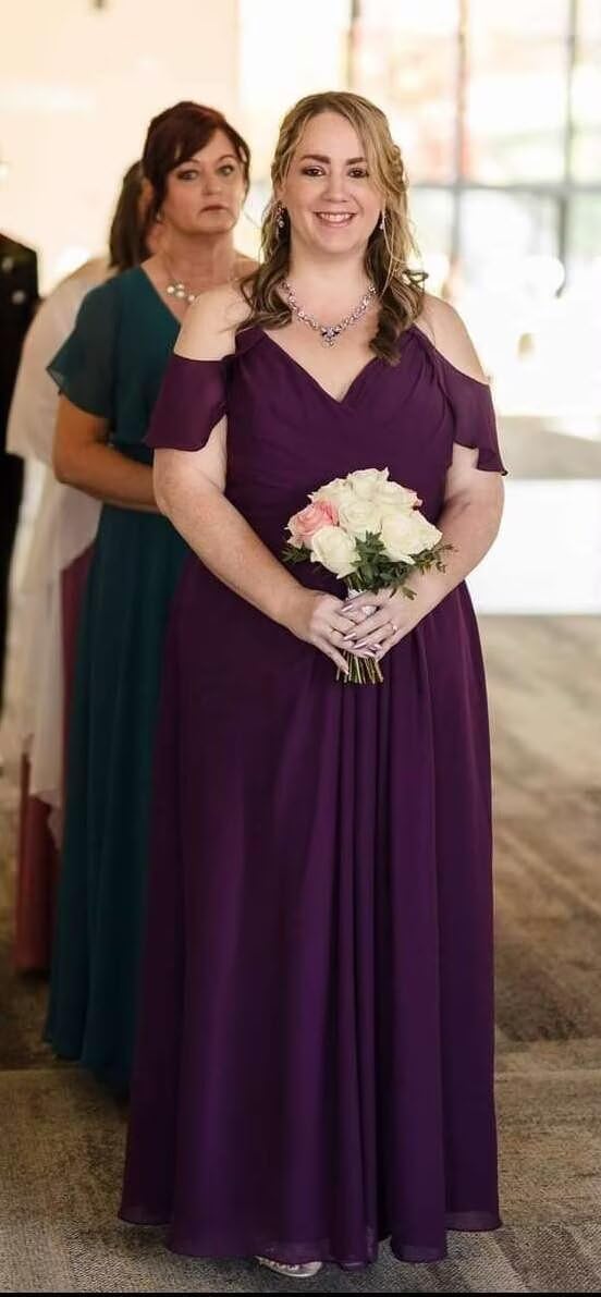 UZN Women's Chiffon Cold Shoulder Bridesmaids Dresses Long with Slit Formal Party Dress for Junior