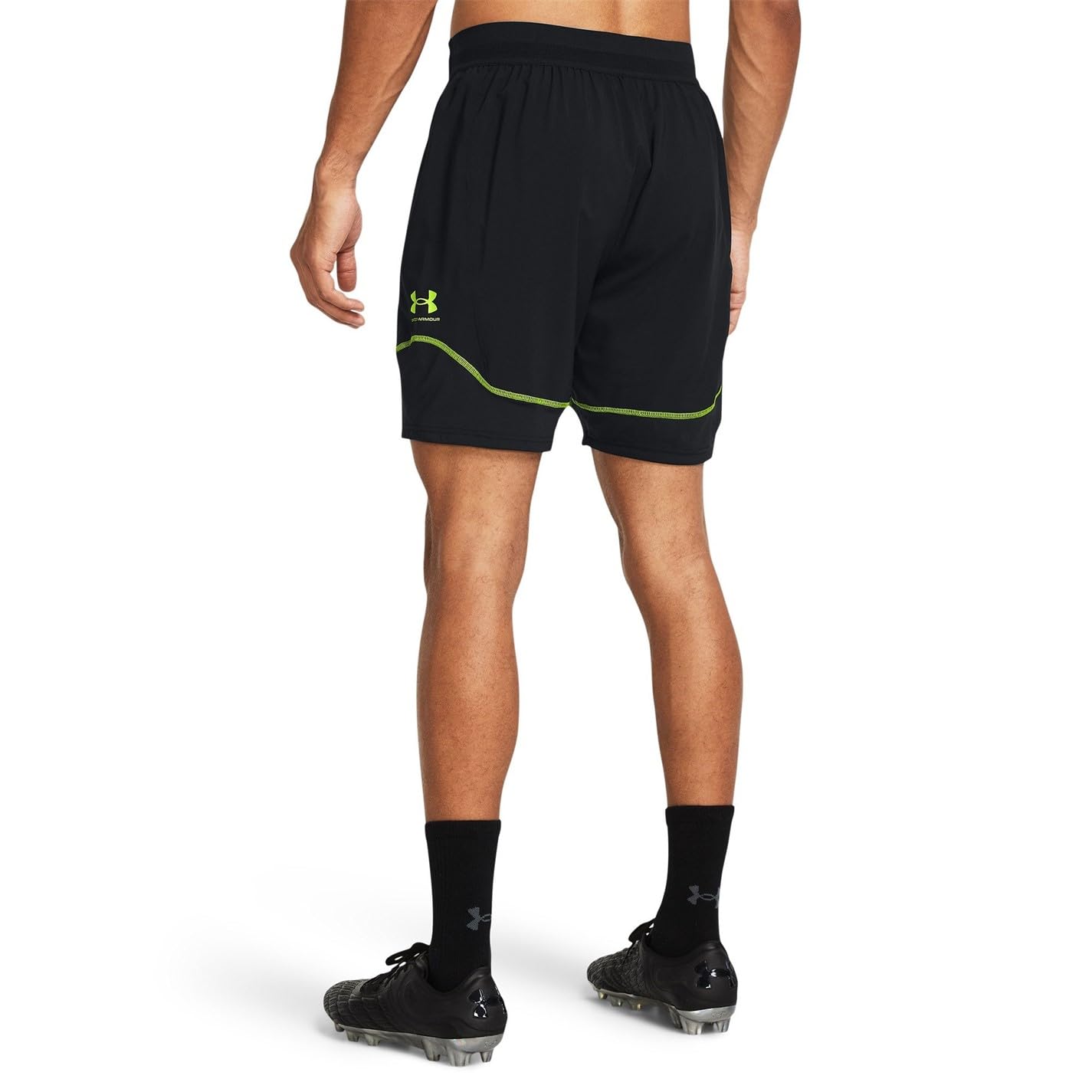Challenger Pro Training Shorts 1379453-002, L