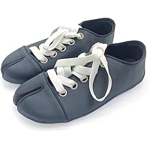 LISHAN Women's Split-Toe Lace-Up Flats Casual Tabi Style Comfort Sneakers for Everyday Wear