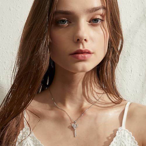 Han han 925 Sterling Silver Heart Love Key Pendant Necklace for Women Chain Length 18inch2