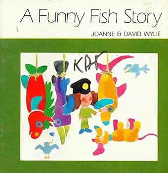 Paperback A Funny Fish Story Book