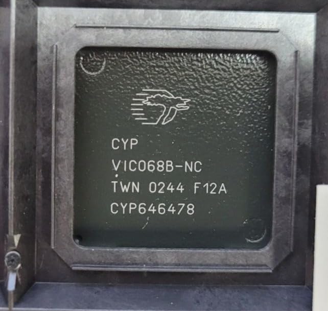 (1 PC) VIC068A-NC Cypress Smart Interface Controller 160-Pin PQFP