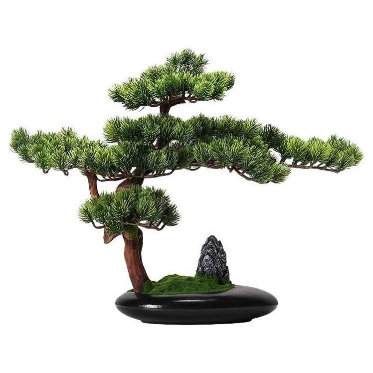 Simulation d'arbre de pin pour salon végétal et sans entretien