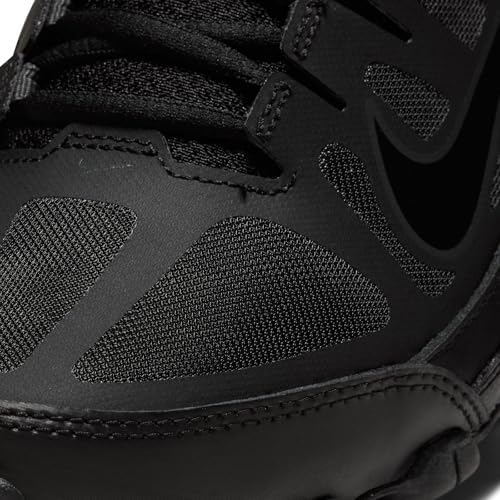 Nike Reax 8 Sports Shoes Men Black - 10.5 - Fitness/Training