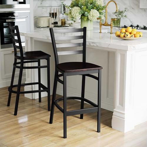 EMMA + OLIVER Taburete de Bar con Respaldo de Escalera en Metal Negro y Asiento de Madera Nogal Modelo EOH-YVEH-550061 miniatura 4
