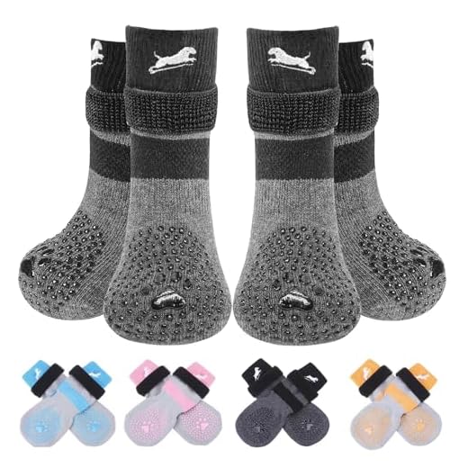 EXPAWLORER 6 Pack Double Sides Anti-Slip Dog Socks - Non-Slip Paw Protection with Adjustable Straps, Strong Grips Traction Control for Indoor on Hardwood Floor Wear