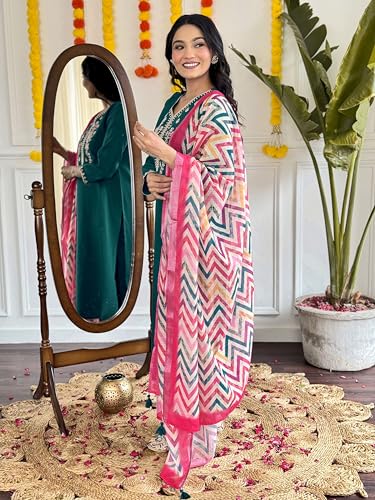 Image of Shiv Textiles Women's Chanderi Silk Embroidered Kurta Pant Dupatta Set(JDA-Lavina-Green-L)