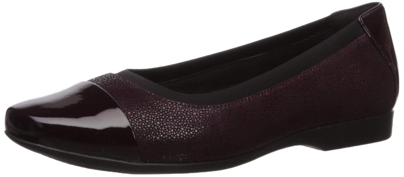 Clarks Women's Un Darcey Cap Ballet Flat