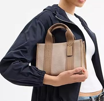 Amazon.co.jp: [コーチ] スミス トート バッグ 24 ダークナチュラル