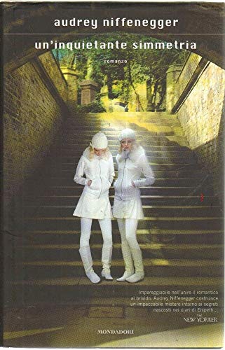 Un'inquietante simmetria [Italian] 8804593830 Book Cover