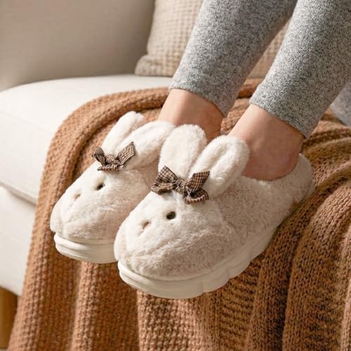 Image of VRITRAZ Women's Comfort Slip On Closed Toe Warm Winter House Clog Indoor Slipper with Cute Print and Degins