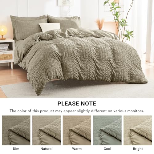 Image of HYMOKEGE Linen Oversized Queen Comforter Set Seersucker 7 Pieces, All Season Luxury Bed in a Bag for Bedroom, Bedding Set with Comforter, Sheets, Pillowcases & Shams