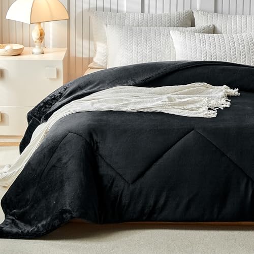 WARMDERN Palatial King/Super King 120"x98" Velvet Comforter Duvet Insert - 100% Milk Velvet Bedding Comforters with Wave Textured Pattern, Ultra Soft Lightweight Warm Bedding Comforter, Black