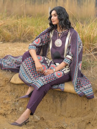 Image of INDO ERA Women's Green Pure Cotton Floral Printed Sequinned Kurta & Pant with Dupatta Set