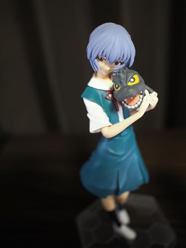Amazon | ゴジラ対エヴァンゲリオン プレミアムフィギュア レイ