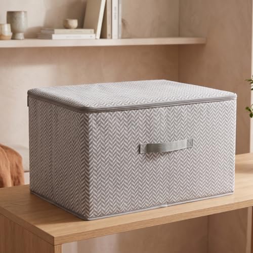 Image of Kian Storage Box for Clothes, Blankets & Bedding | Foldable Closet Organizer with Zipper Lid & Handles | Large Space-Saving Storage Bin for Bedroom, Wardrobe & Home (Pack of 1) (zipper)