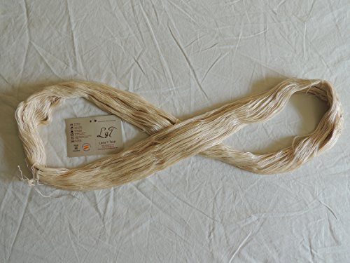 Ovillo Seda Natural Crudo 100% Seda brillo 1 Cabo triple, 100gr. 600m. Aprox. Aguja 2-3mm