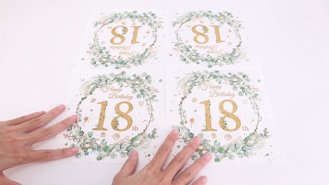 Boutique De Serviettes 20 Serviettes Eucalyptus Anniversaire Doré 18 Comme Décoration De Table Avec Inscription Nice Que Vous êtes Ici. Serviettes En Papier Avec Motif. Également Pour La Technique Du