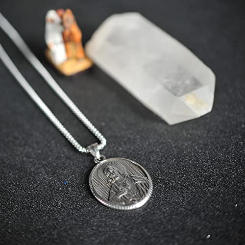 NIGHTCRUZ Sacred Heart of Jesus Necklace, Oval Religious Medal Medallion Stainless Steel for Men Women3