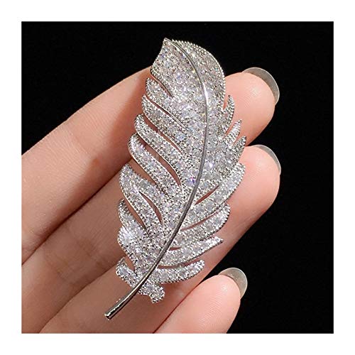 Broche perle et cristal pour collier et costume élégant femme