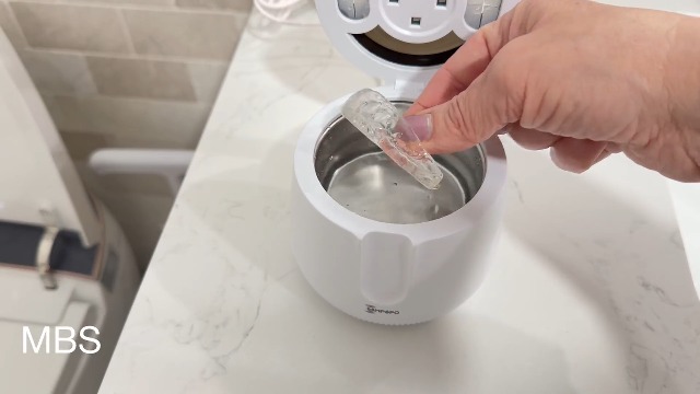 Image of Ultrasonic Retainer Cleaner Machine 48kHz, Dental Ultrasonic Care Cleaner | Ultrasonic Retainer Cleaner for Dentures, Aligners, Mouth Guards, Toothbrush Heads and Jewelry with 200ML Capacity