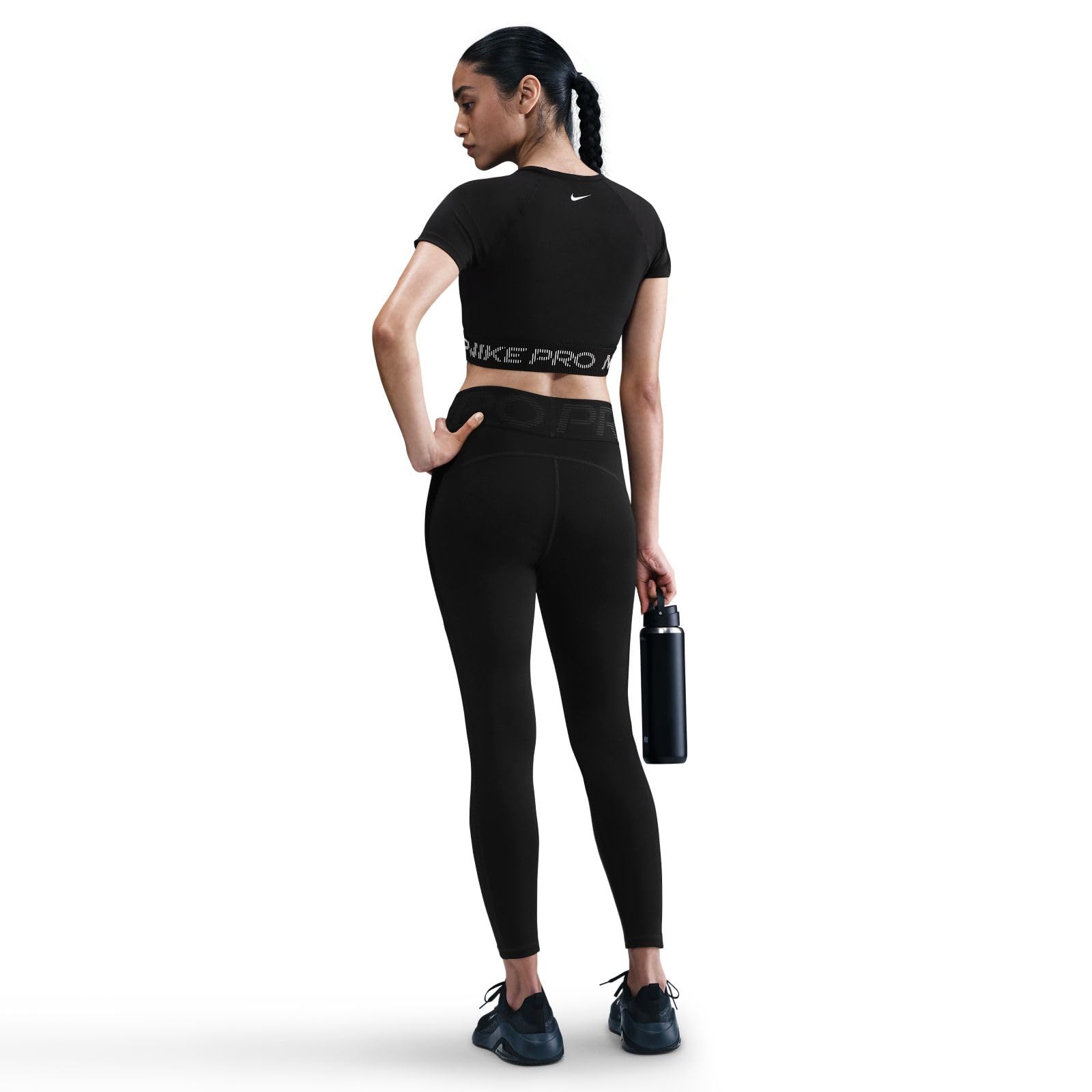 NIKE Koszulka z krótkim rękawem Kobiety Nike Pro Dri-fit Kürzer Geschnittenes Kurzarmshirt Mit Grafik Für Damen