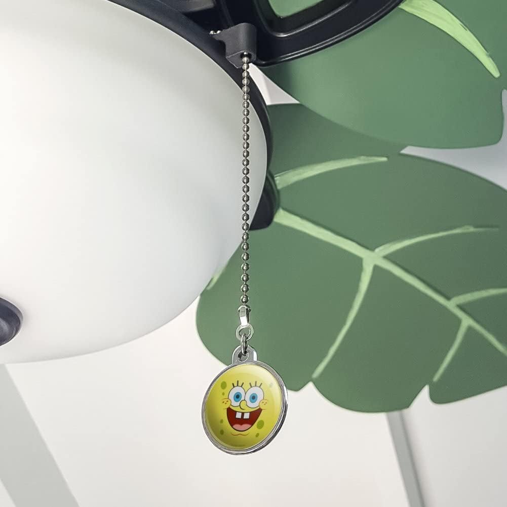 GRAPHICS & MORE SpongeBob Goofy Smile Face Ceiling Fan and Light Pull Chain