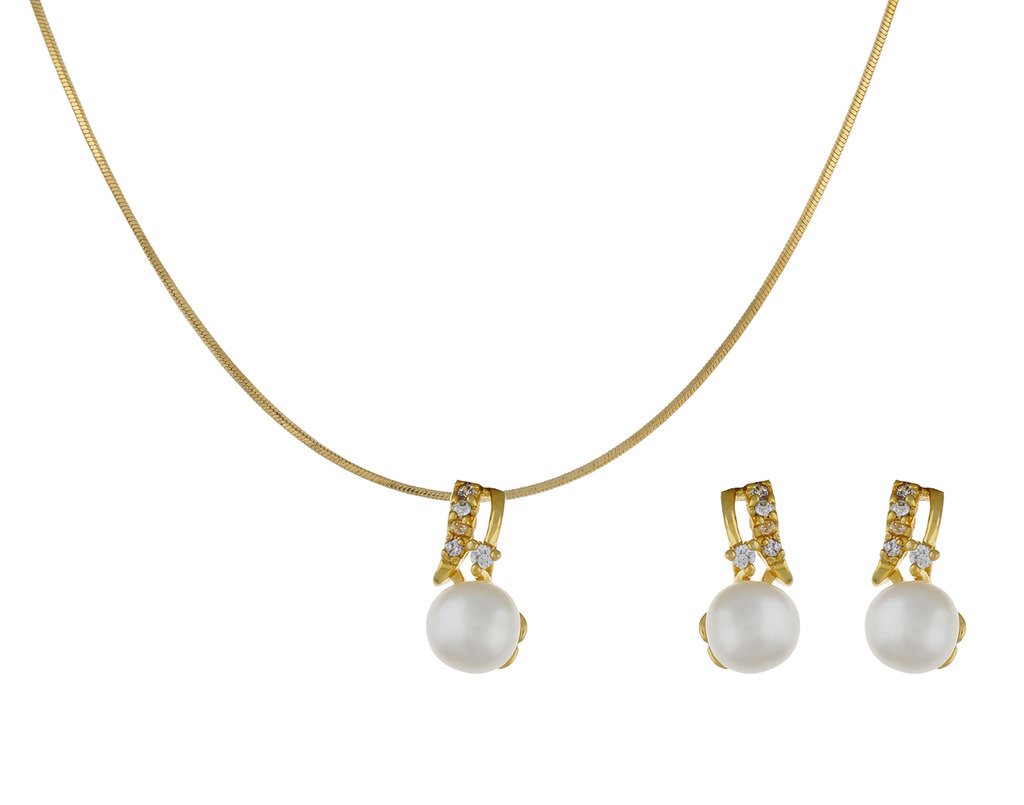 classique designer jewelleryGold Chain With White Pearl & Cz Stones pendant set