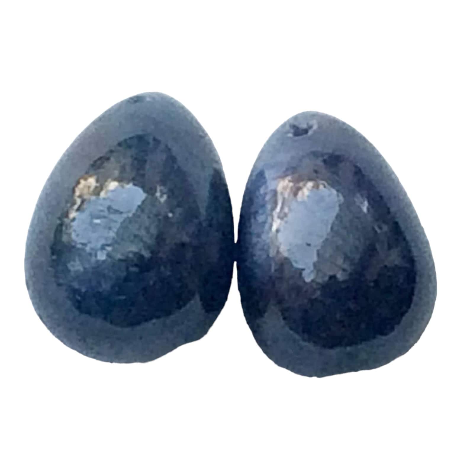 Saphir bleu véritable en forme de goutte pour création de haute joaillerie unique