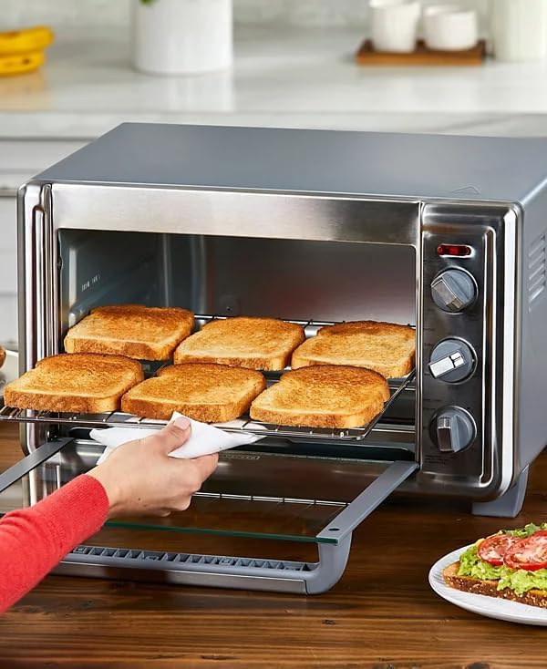 Black + Decker Crisp N Bake Air Fry Convection Oven toasting bread