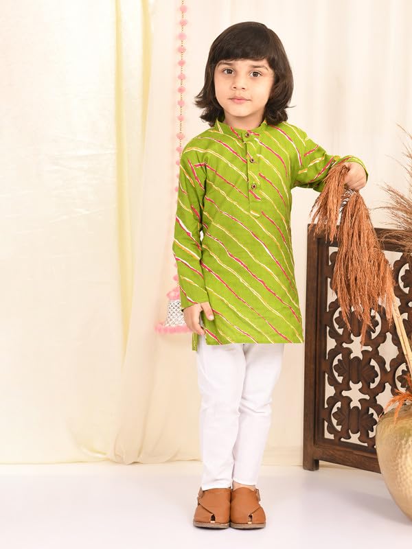 Cotton Baby Boys Sanganeri Lehariya Printed Kurta Set and White Pyjama with Elastic Closure2