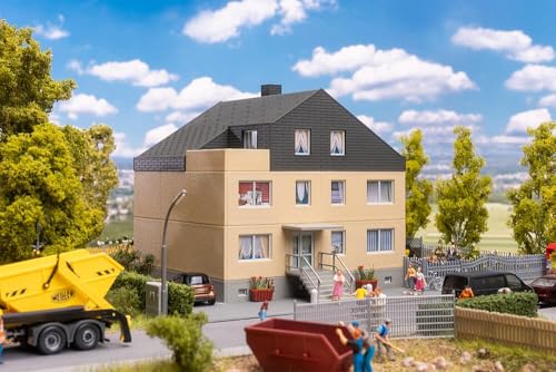 Maison collective Faller 130755 immeuble miniature échelle H0