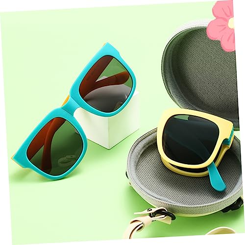 Gatuida 3 Pairs Cute Sunglasses for UV Protection Eyewear for Boys Stylish Beach Accessories for Outdoor Fun and Fashionable Looks4