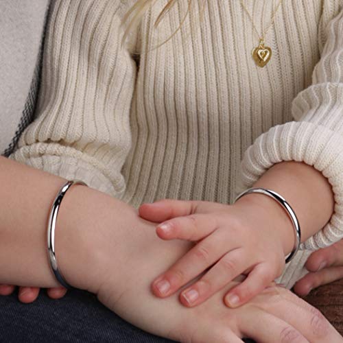 Sterling Silver Mom and Me Bangle Set with "Never Ending Love" Inscription for Mother and Daughter3
