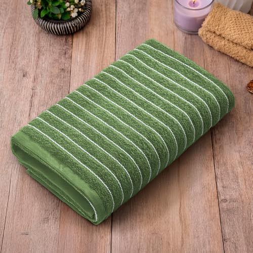 Image of Welspun 2-in-1 Towels for Bath Large Size | 100% Cotton Bath Towel | 250 GSM | High Absorbency & Quick Dry | Soft Feel | Bath Towel for Men & Women | 70 x 150 cm | Apple Green