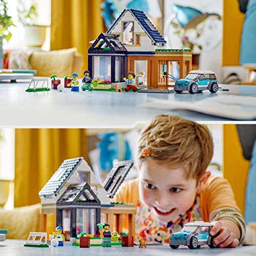 City Villetta Familiare e Auto Elettrica, Modular Building Set Casa delle Bambole con Macchina Giocattolo, Minifigure e Cucciolo, Giochi per Bambini e Bambine da 6 Anni 60398 - Lego - Immagine 5