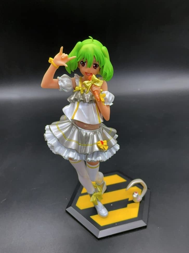 Amazon.co.jp: 一番くじプレミアムマクロスF(フロンティア) 超時空