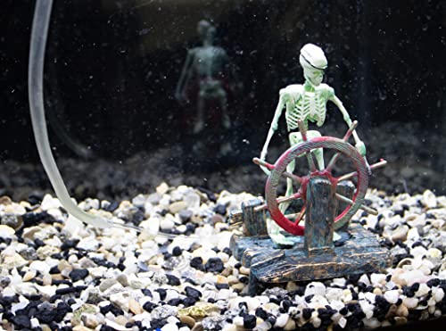 Image of Penn-Plax Action-Air Aerating Aquarium Ornament - Creates Movement in Fish Tank - Air Pump Driven - Skeleton at The Wheel