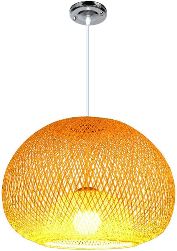 Lustre en rotin beige et suspension en bambou tressé pour salon