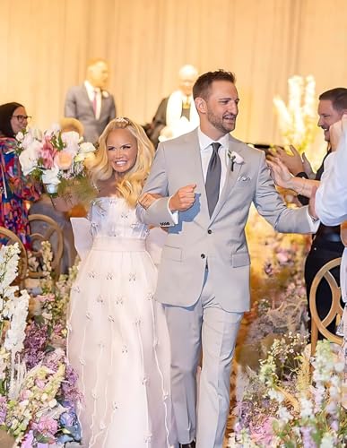 Men's 3 Piece Suit Set Slim Fit Two Button Slim Fit Wedding Groomsmen Suits Jacket Vest & Pants2