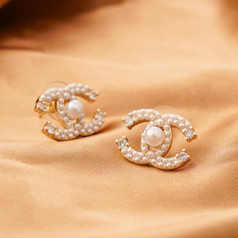 Elegant pearl silver needle stud earrings, letter design, women's fashion jewelry, classic style accessories - Image 5