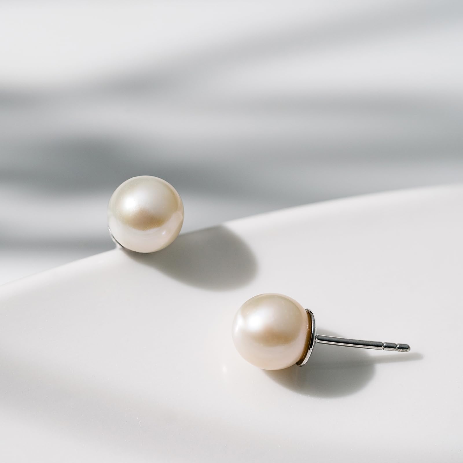 Craftdady 100 orecchini in acciaio inossidabile con cuscinetti piatti da 6 mm, orecchini a perno in bianco per la creazione di gioielli, dorati