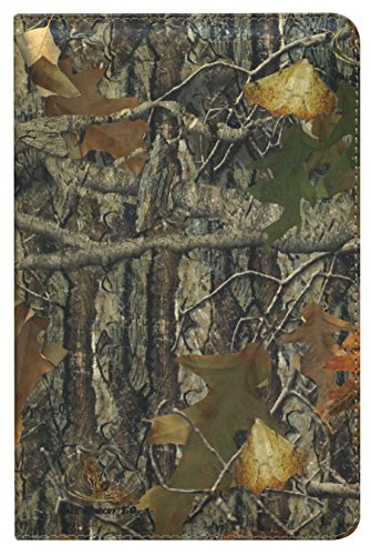Sportsman's Bible, NKJV: NKJV Large Print Personal Size Edition, Camo LeatherTouch
