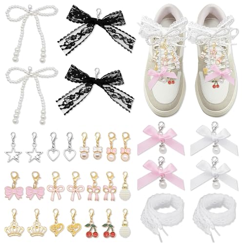 32 Pièces Sneakers Ornements, 16 Styles Clip on Charms pour Baskets, Nœud Cœur Perle Breloques de Chaussures Pendentifs de Lacets pour DIY Chaussures Chaussettes Sacs Chapeaux